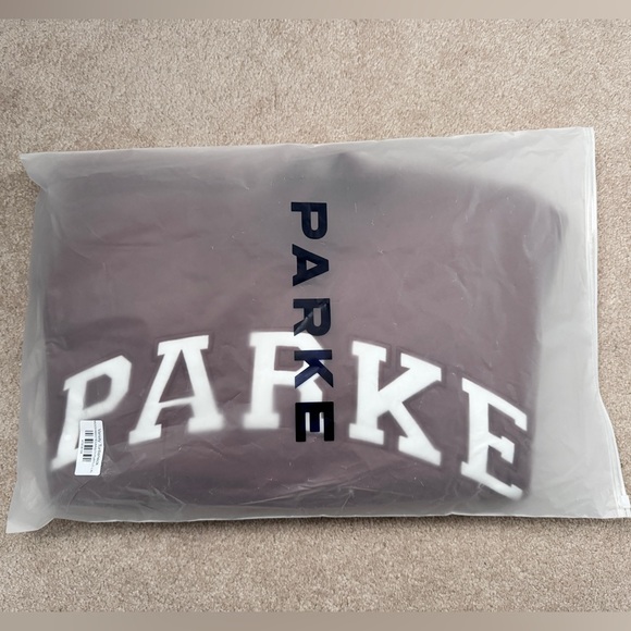 NWT Parke Fleece Varsity Turtleneck Sweatshirt in Mocha + White L/XL - Picture 5 of 9